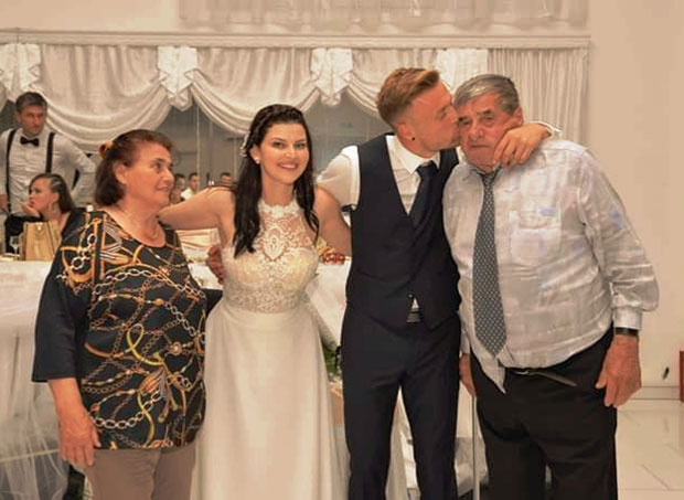 ПРЕМИНУО ТАСТ ПОЗНАТОГ ФУДБАЛЕРА: Оженио унука, добро се провеселио на свадби па умро